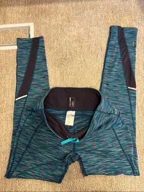 Women’s Teal Leggings
